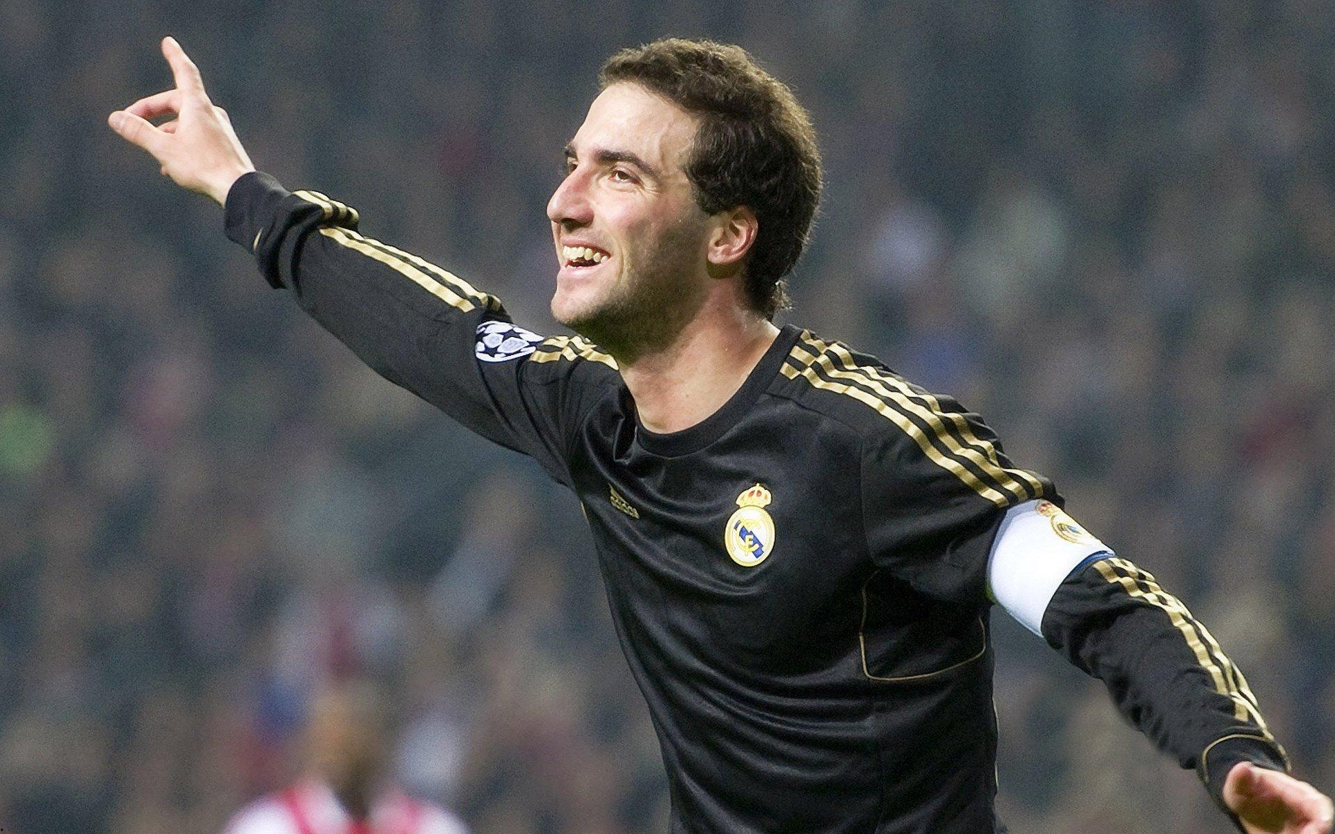 马切吉亚尼点评意甲风云,那不勒斯重现米兰荣光,国米惊艳征程引期待