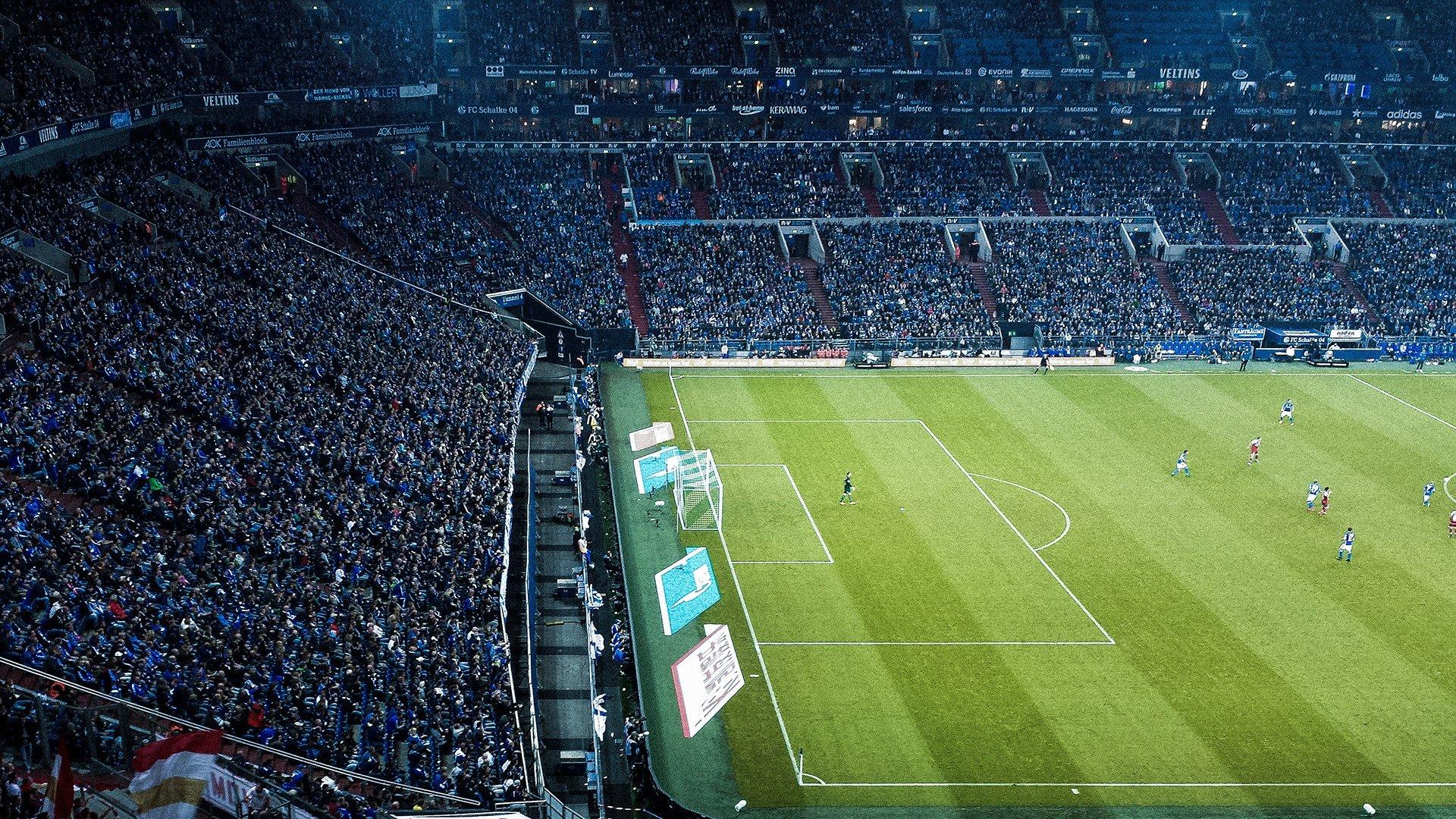 蓝黑军团痛失胜局,迪马尔科后点补射惊飞良机