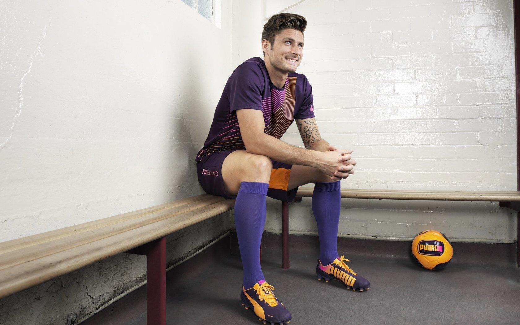 祖巴茨半场4中4弹无虚发 高效表现诠释不丢机会真谛